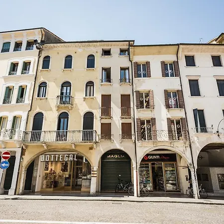 Apartment Myplace Piazza Dei Signori