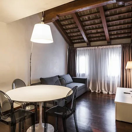 Myplace Piazza Dei Signori Apartment